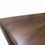 Mesa de comedor Nogal - Nogal